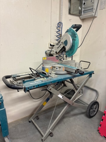 1600248-1 Kap- och geringssåg med arbetsbord - Makita LS1016L