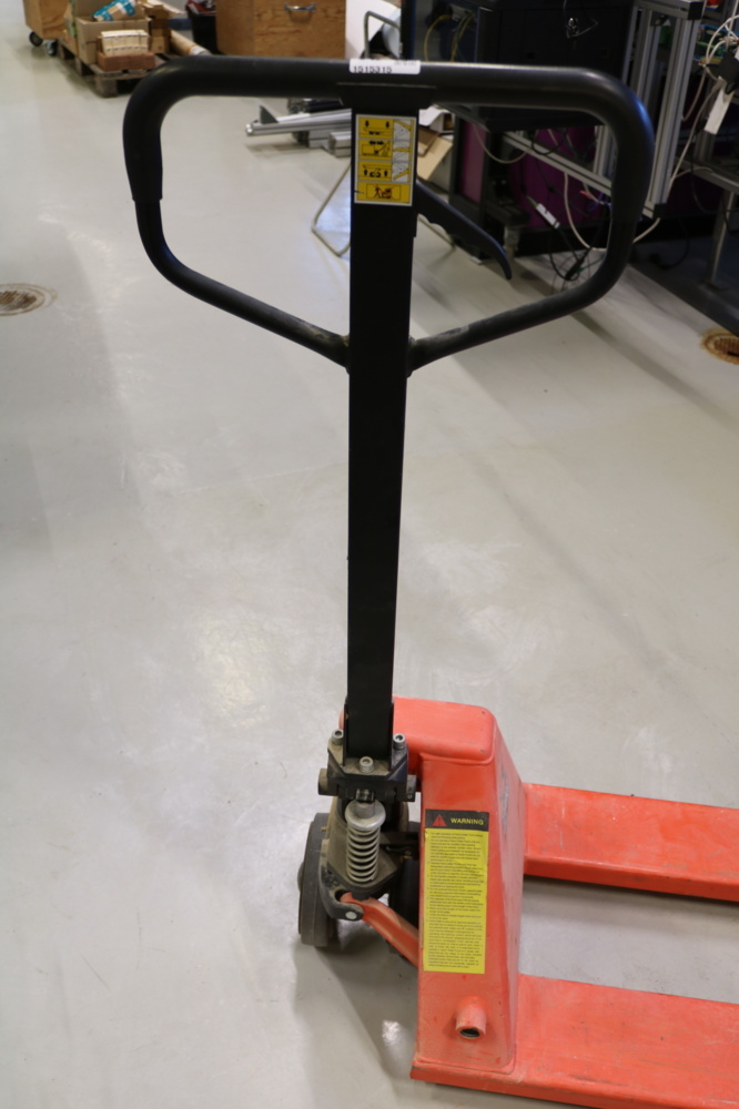 1515315-3 Pallet truck 2200 kg