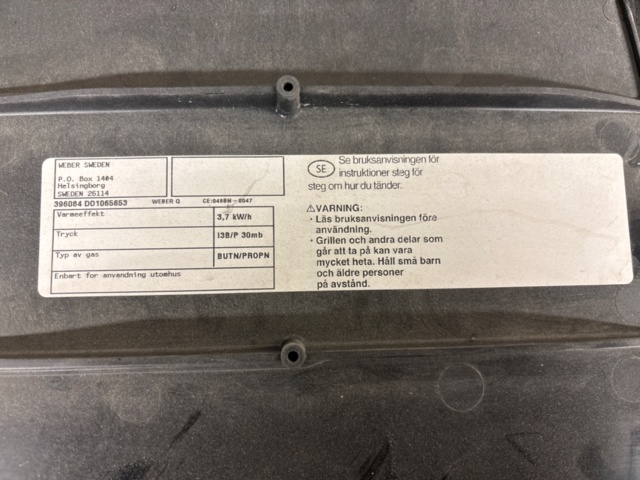 1600250-3 Gasolgrill med stativ - Weber Q