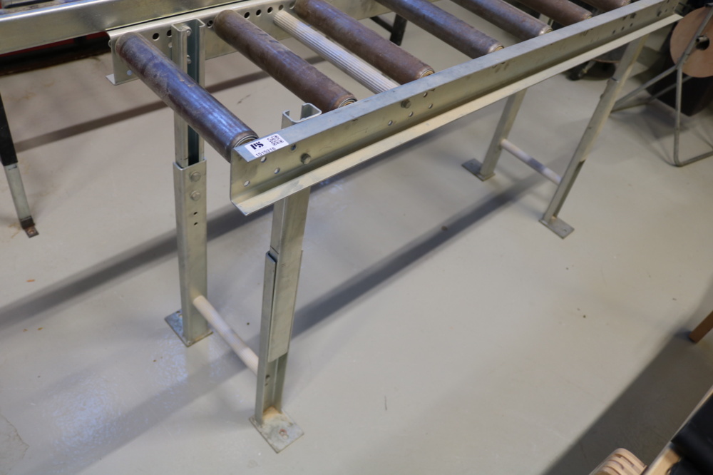 1515316-3 Roller track 150 cm