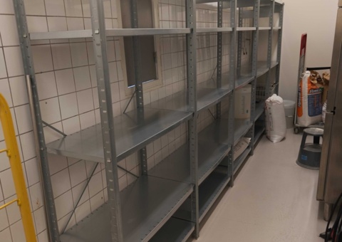 Warehouse shelves 5 sections
