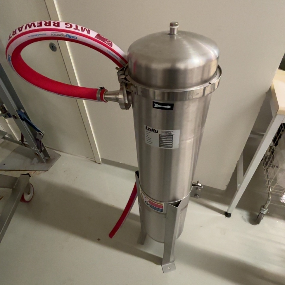 1373631-1 Filterhus / tryckfilter - Colly EFSEV012BF040L0E -2019