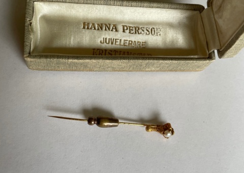 Jewelry from an estate
