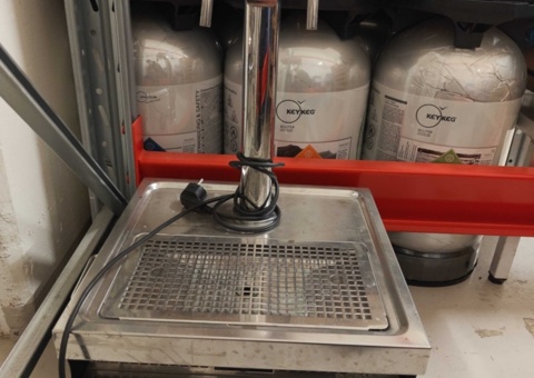 Portable air-cooled draft beer cooler with tap tower - Lindr Kontakt 55 Kprofi (Repair item)