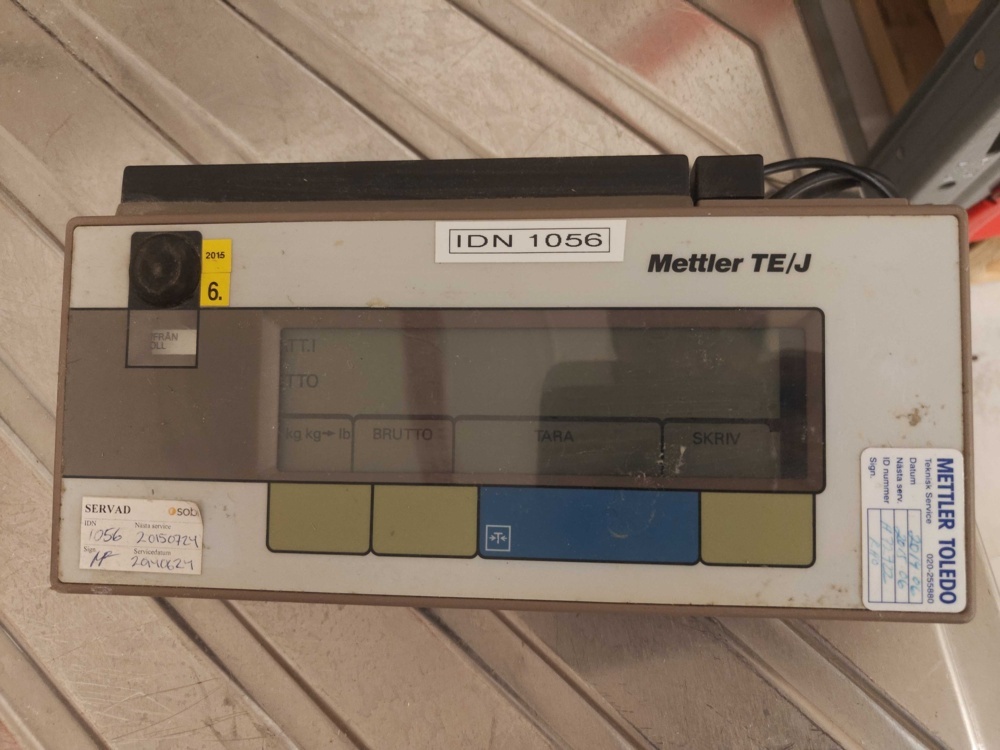 1581780-2 Digital scale with stand - Mettler (Defective)