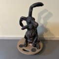 1600275-1 Skulptur ”Mjölkhare'' Eleonore Nilsson Odén