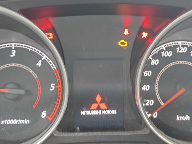 1564949-39 Mitsubishi ASX 1.8 Di-D+ ClearTec Manuell, 150hk, 2011 (Repobjekt)