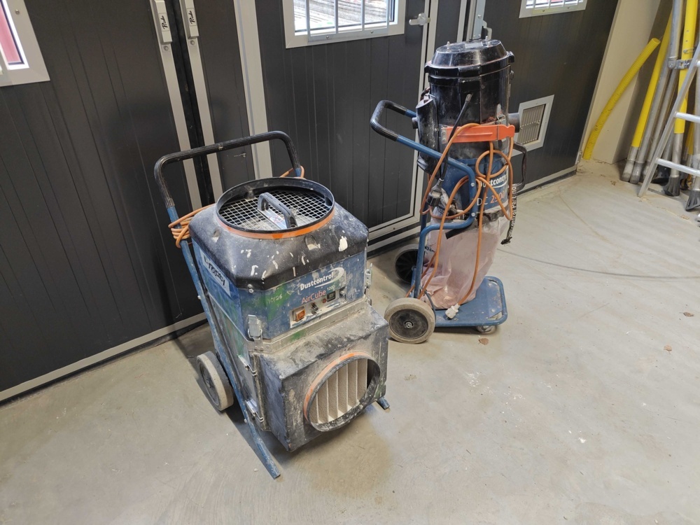 1484701-2 Air purifier and dust separator DustControl