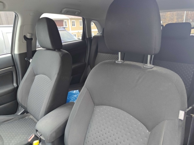 1564949-32 Mitsubishi ASX 1.8 Di-D+ ClearTec Manuell, 150hk, 2011 (Repobjekt)
