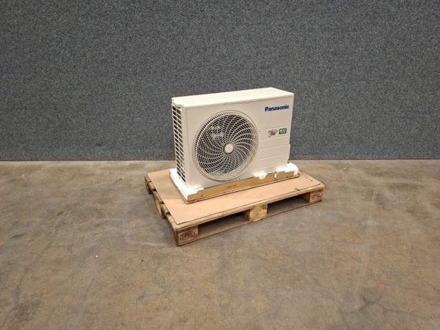 1602792-2 Utedel luftvärmepump/luftkonditionering Panasonic CU-LZ35TKE
