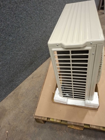1602792-4 Utedel luftvärmepump/luftkonditionering Panasonic CU-LZ35TKE