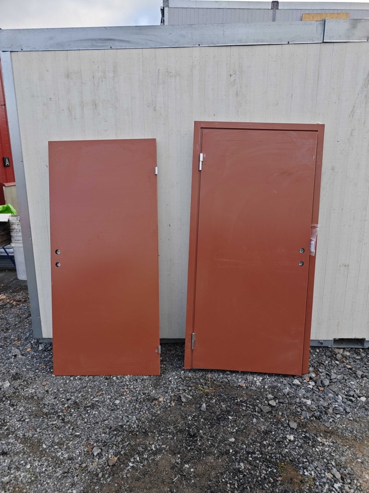1484705-1 Steel door with frame Daloc 10x21