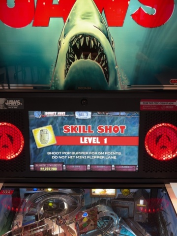 1548297-16 Pinballmaskin 'Jaws Limited Edition' - Stern Pinball