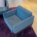 1548298-12 Loungemöblemang med soffa, fåtöljer, soffbord, sittpuff och matta - Coalesse