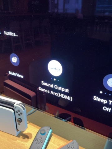 1548299-4 Smart-TV 55", soundbar 'Sonos Arc', Nintendo Switch och mediamöbel