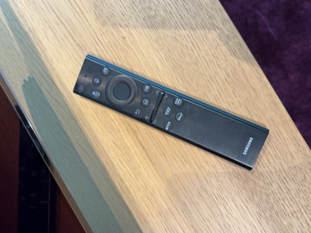1548299-8 Smart-TV 55", soundbar 'Sonos Arc', Nintendo Switch och mediamöbel