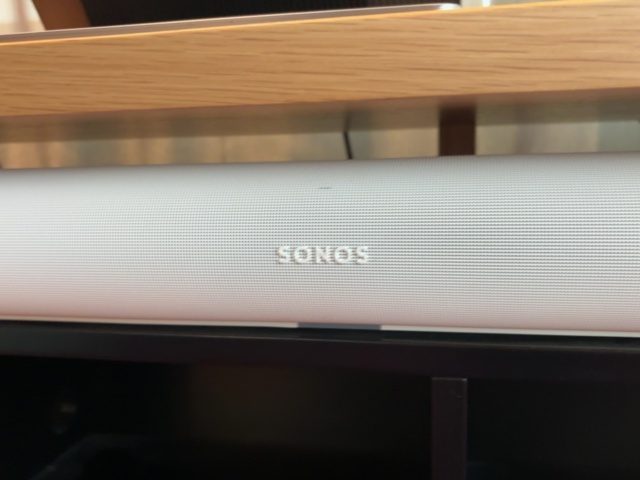 1548299-10 Smart-TV 55", soundbar 'Sonos Arc', Nintendo Switch och mediamöbel