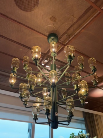 1548300-1 Pendellampa - Normann Copenhagen 'AMP Chandelier'