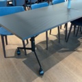 1548308-2 Mobila länkbara bord 4 st med 16 st stolar - deNonna