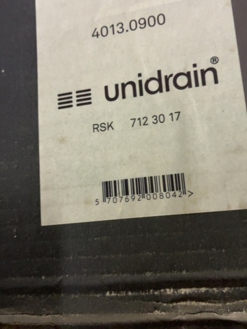 1603915-6 Grundpaket Unidrain 900x75mm 7123017