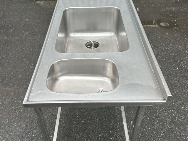1474138-2 Rostfri bänk