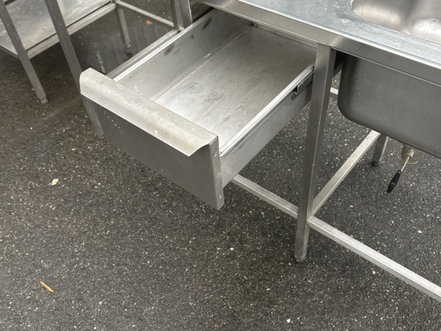 1474138-3 Rostfri bänk