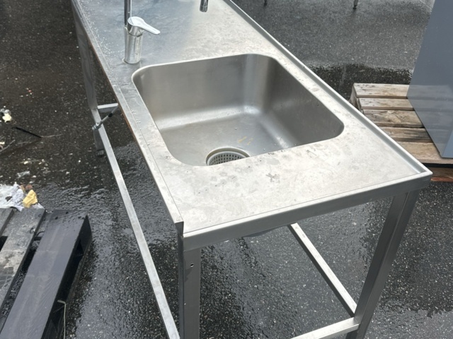 1474143-5 Rostfri bänk