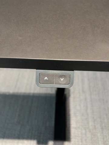 1548323-3 Höj- och sänkbart skrivbord med kontorsstol - HÅG Capisco