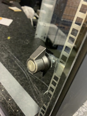 1603930-3 Rackskåp med tillbehör - Cabinet System Minirack