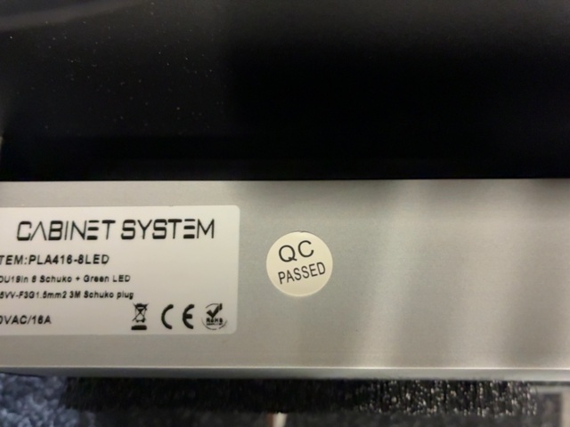 1603930-6 Rackskåp med tillbehör - Cabinet System Minirack