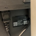 1548324-9 Kontorsarbetsplats med elektriskt skrivbord och 2 bildskärmar med tillbehör - HÅG / Dell