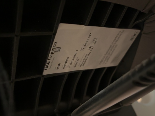 1548324-13 Kontorsarbetsplats med elektriskt skrivbord och 2 bildskärmar med tillbehör - HÅG / Dell