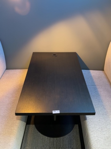 1548327-2 Bord med integrerat eluttag och vägglampa - Örsjö