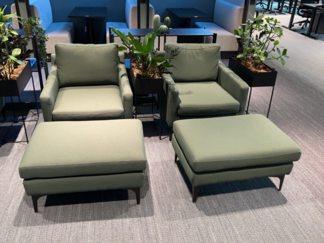 1548328-1 Loungemöblemang med fåtöljer, fotpallar och sidomöbel - SOFACOMPANY