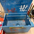 1352359-2 Stor verktygslåda på hjul