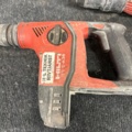 1352360-3 2 st Hiltimaskiner varav ena saknar batteri. Laddare saknas