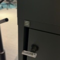 1548333-24 Kontorsmöblemang och elektronikenheter för fyra arbetsplatser - Dell / HÅG / Steelcase / Svenheim
