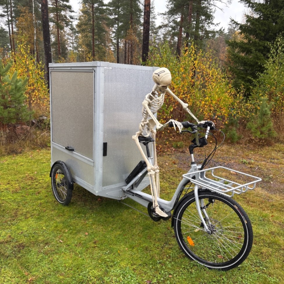1588761-1 Eldriven lastcykel med lastbox och tillbehör – Monark Cargo Centro 3