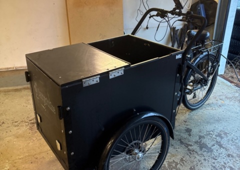 Elektrisk lastcykel med lastbox - Cargobike Delight Box