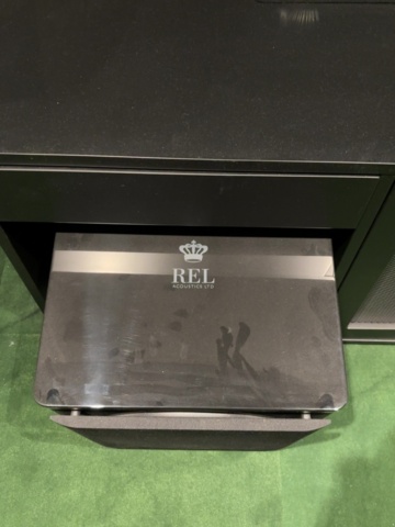 1548338-20 HiFi-anläggning - Surroundförstärkare, högtalare och subwoofer - Marantz / ELAC / REL