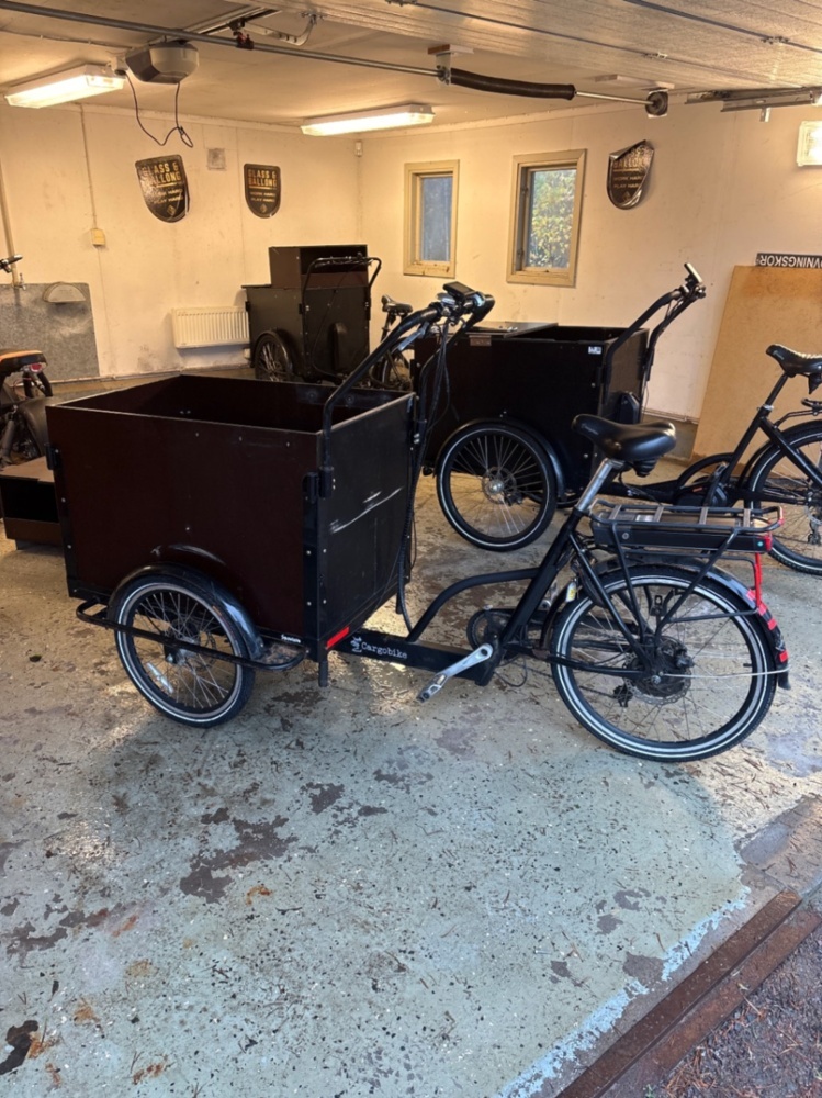 1588763-2 Elektrisk lastcykel med lastbox - Cargobike  FlexBox