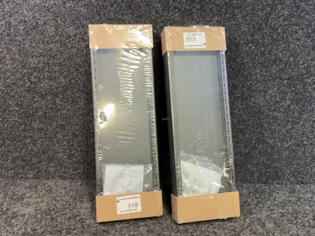 1603967-2 4 st Sockelpaneler Rittal VX 8660.044