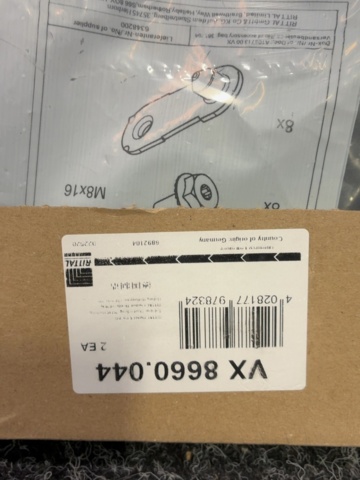 1603967-4 4 st Sockelpaneler Rittal VX 8660.044