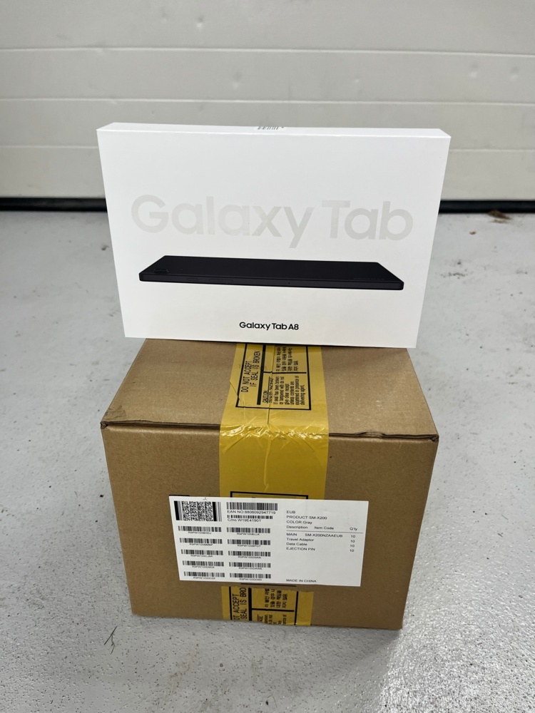 1563593-1 45 stycken surfplattor - Samsung Galaxy Tab A8
