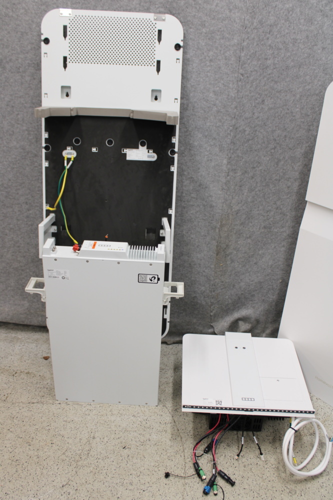 1558698-2 Home battery Polarium 6.6kW