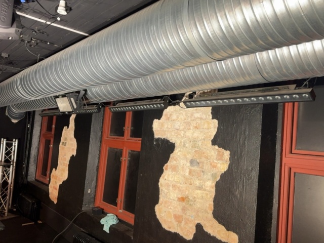 1458569-12 Scenbelysning Rörliga ljushuvuden i olika utföranden