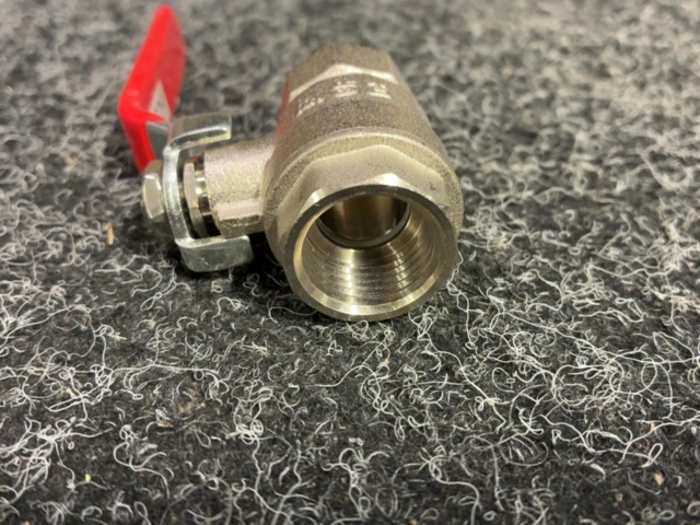 1604701-7 Ca 100 st Kulventiler Onnline 1/2"