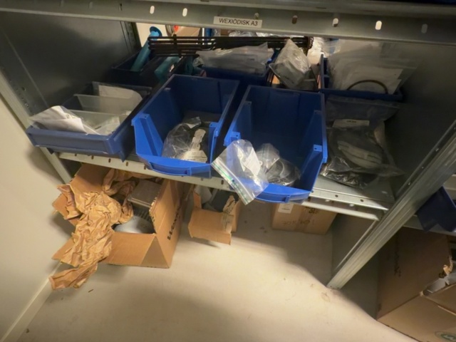 1575095-14 Larger batch of spare parts for commercial kitchens - 4 shelf sections