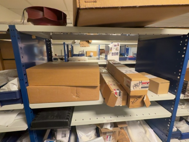 1575095-28 Larger batch of spare parts for commercial kitchens - 4 shelf sections