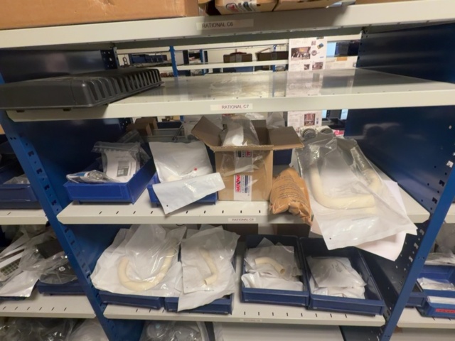 1575095-29 Larger batch of spare parts for commercial kitchens - 4 shelf sections